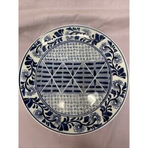 Beautiful Blue on White Stoneware Dinner Plate – VGC – LOVELY FLORAL DESIGN